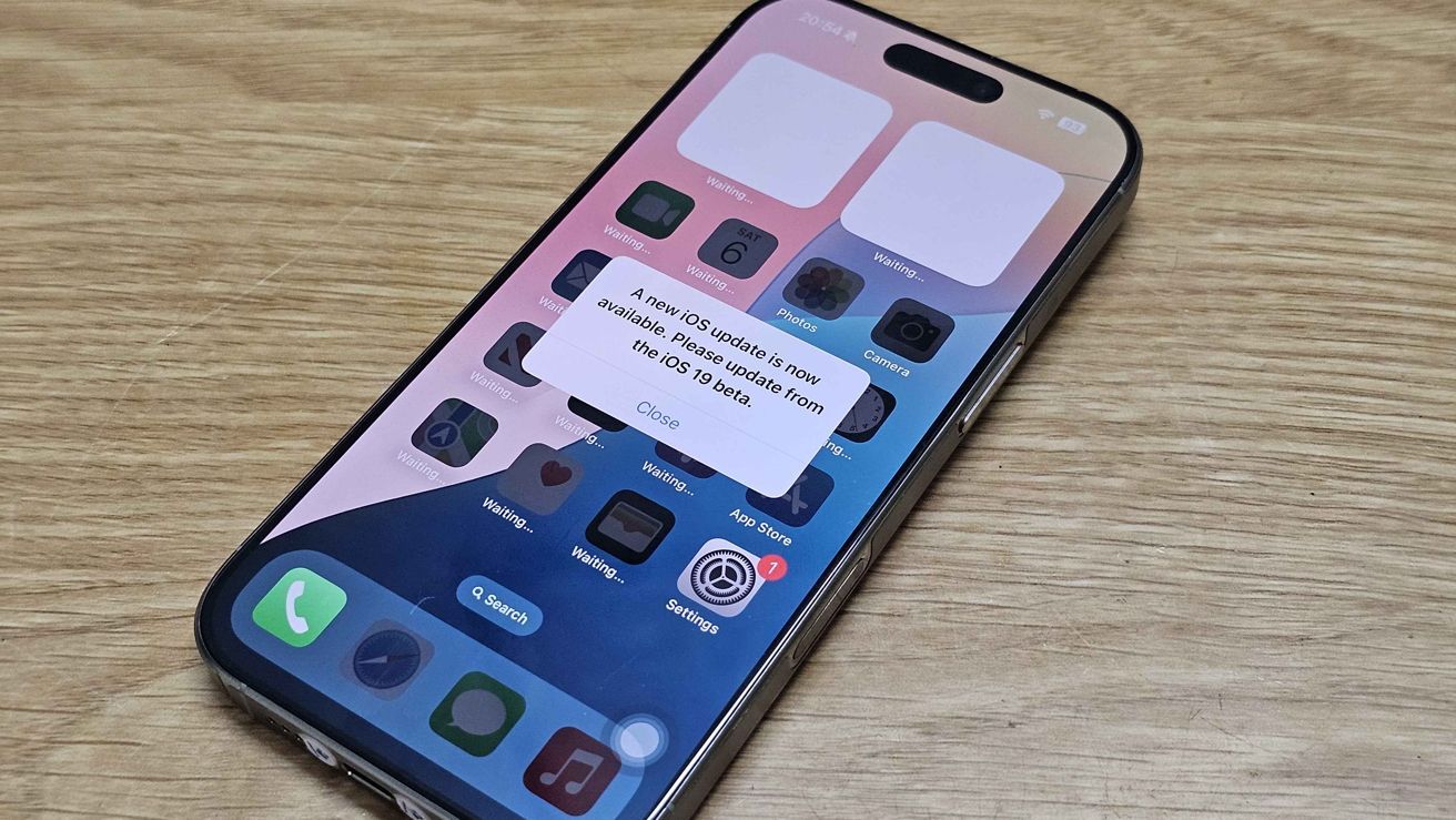 Voici un prototype d'iPhone 16 Pro qui tournait sur iOS 19
